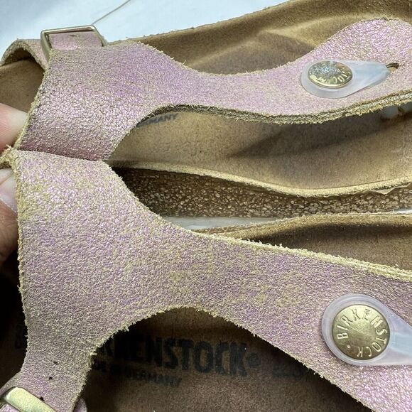 Birkenstock Gizeh Sandals Metallic Pink Color Slip On Thing Sandals Sz 7 - Picture 13 of 14